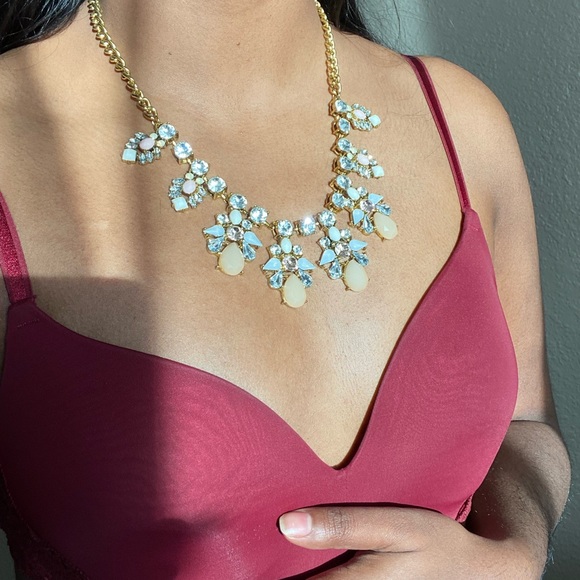 Necklace from Francesca’s - Picture 5 of 7